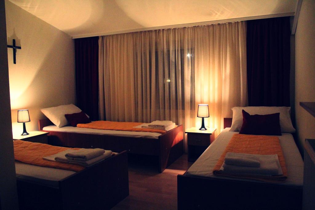 Hotel Pansion Veso à Međugorje Extérieur photo